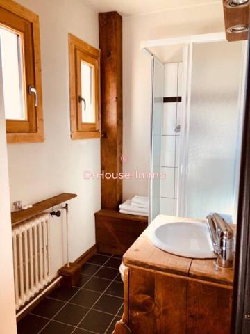 Immeuble à vendre 20 pièces de 500 m²