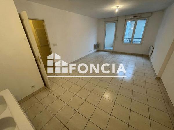 Location Appartement 2 pièces 43.92 m² - 2 ET 36 RUE DE LA CHANAL Miribel 01700