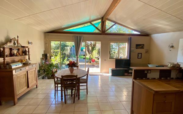 Maison à vendre    4 pièces • 106 m2 Bègles