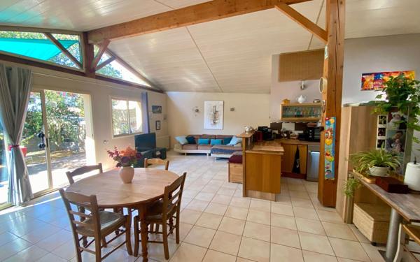 Maison à vendre    4 pièces • 106 m2 Bègles