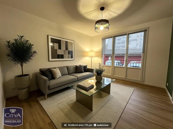 Appartement à vendre 3 pièces 60.8m² Laval (53000)