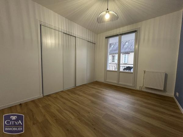 Appartement à vendre 3 pièces 60.8m² Laval (53000)