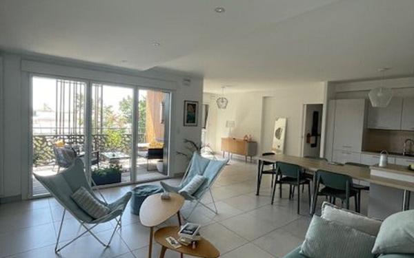 Appartement à vendre    3 pièces • 79,52 m2 Les Sables-d'Olonne