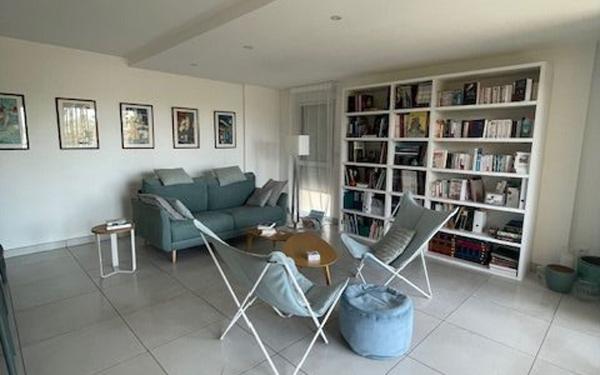 Appartement à vendre    3 pièces • 79,52 m2 Les Sables-d'Olonne