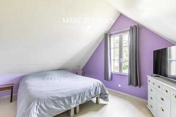 CHANTILLY PROCHE MAISON EN PIERRE