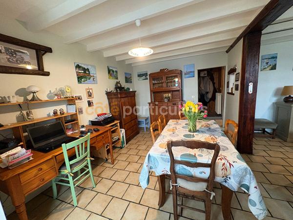 Vente
                Maison79 m² - 3 Pièces -
                    MEZIDON VALLEE D AUGE (14270)