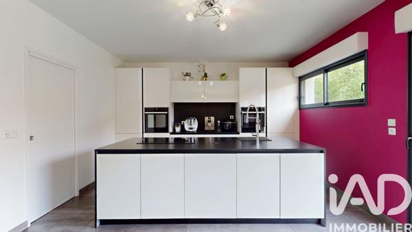 Maison à vendre 6 pièces 209 m² Brie-Comte-Robert