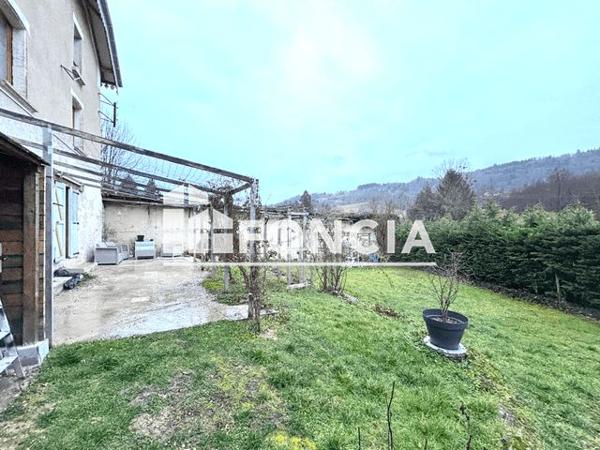 Location Appartement 3 pièces 86.96 m² - Saint Geoire En Valdaine 38620