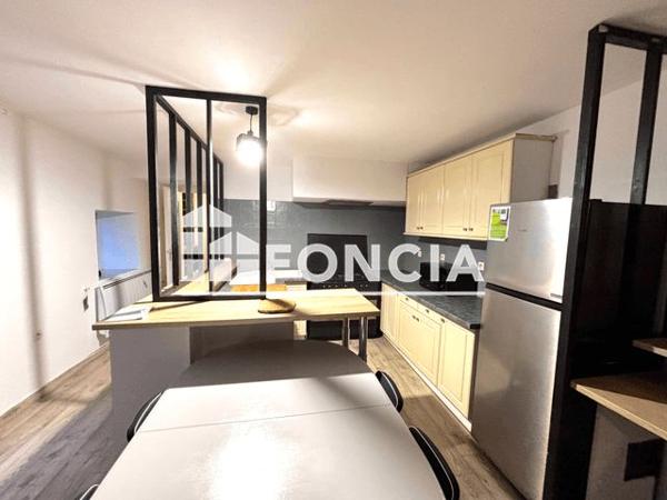 Location Appartement 3 pièces 86.96 m² - Saint Geoire En Valdaine 38620