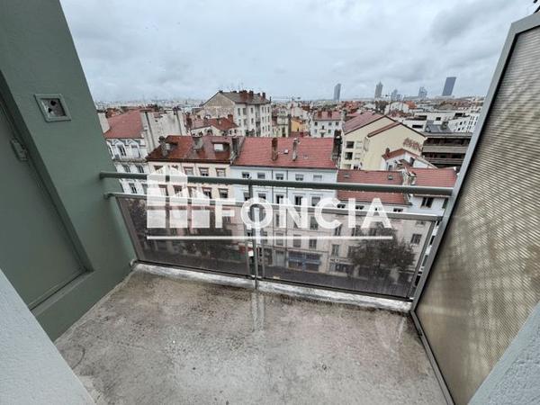 Location Studio 17.19 m² - 36 AVENUE BERTHELOT Lyon 69007