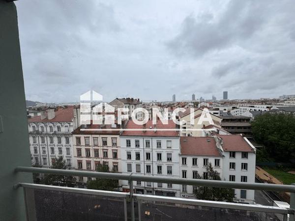 Location Studio 17.19 m² - 36 AVENUE BERTHELOT Lyon 69007