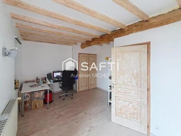 Spacieuse maison familiale de village avec combles aménageables