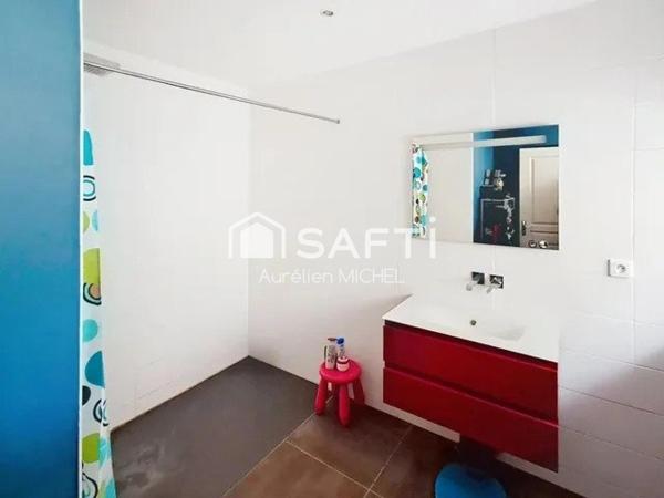 Spacieuse maison familiale de village avec combles aménageables