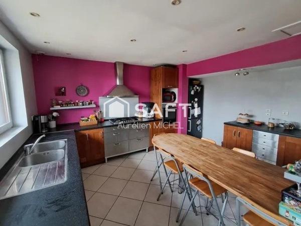 Spacieuse maison familiale de village avec combles aménageables