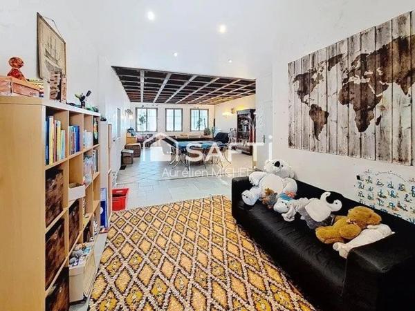 Spacieuse maison familiale de village avec combles aménageables