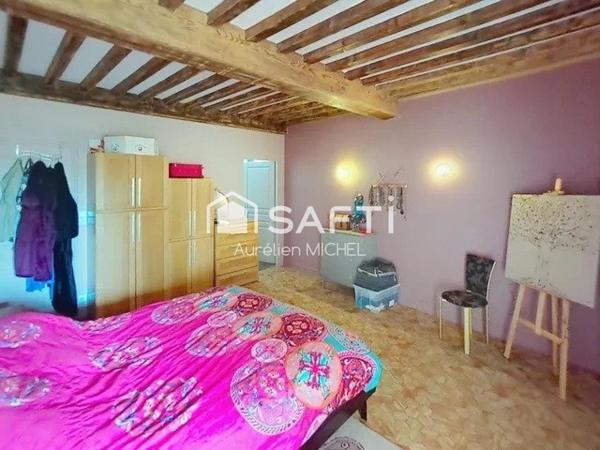 Spacieuse maison familiale de village avec combles aménageables