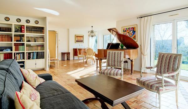 Dpt Finistère (29), Maison à vendre 8 pièces AUDIERNE