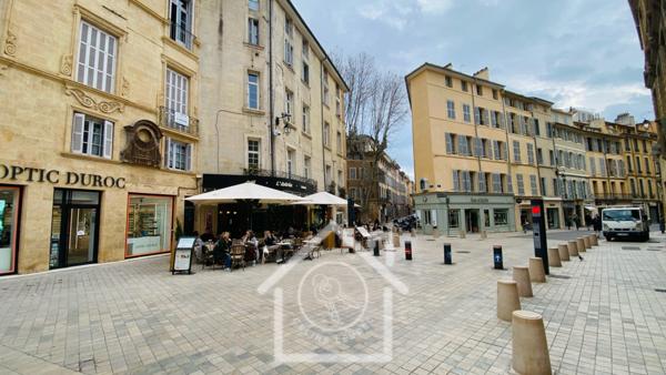Appartement à vendre 1 pièce Studio lumineux avec mezzanine AIX EN PROVENCE hyper centre (13)