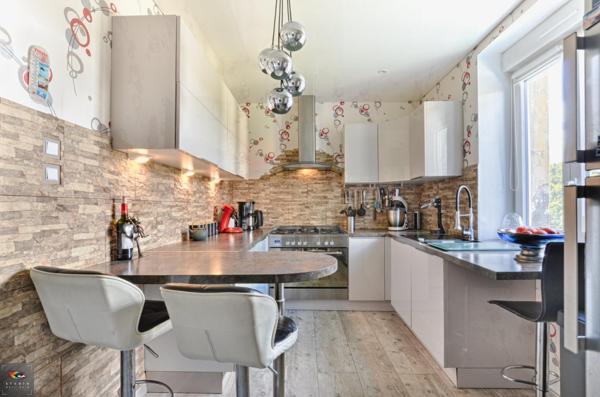 Jolie maison avec jardin