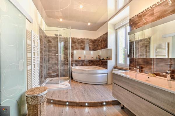 Jolie maison avec jardin