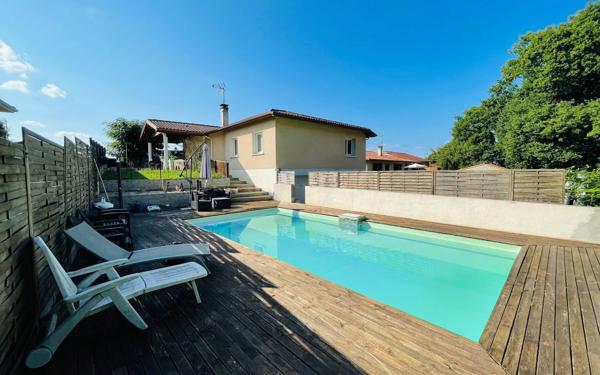 Maison à vendre    5 pièces •  Dax