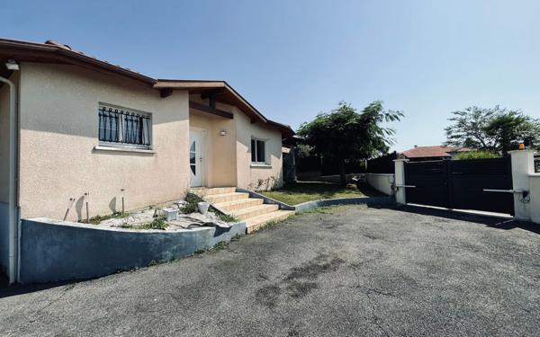 Maison à vendre    5 pièces •  Dax