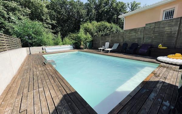 Maison à vendre    5 pièces •  Dax