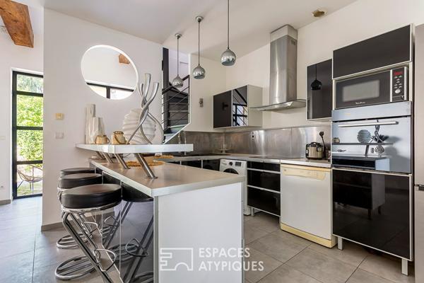 Maison ancienne rénovée avec patio privatif