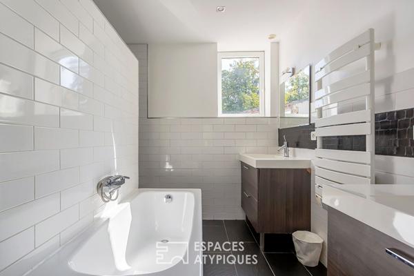 Maison ancienne rénovée avec patio privatif