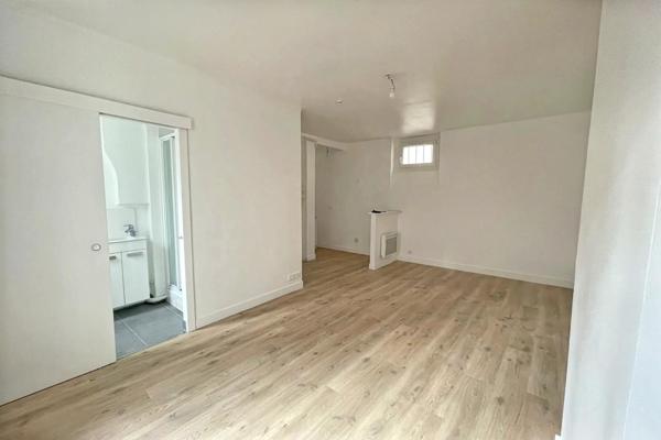 GRAND STUDIO - QUARTIER MOUFFETARD - CALME ABSOLU ET LUMINEUX
