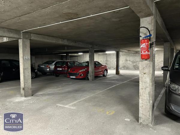 Parking à vendre 12m²