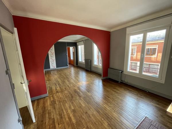 Vente Immeuble269,95 m² - 5 Pièces - ST POL SUR TERNOISE (62130)