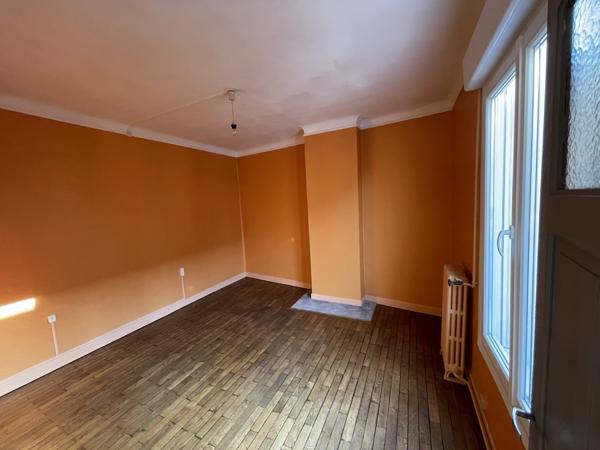 Vente Immeuble269,95 m² - 5 Pièces - ST POL SUR TERNOISE (62130)