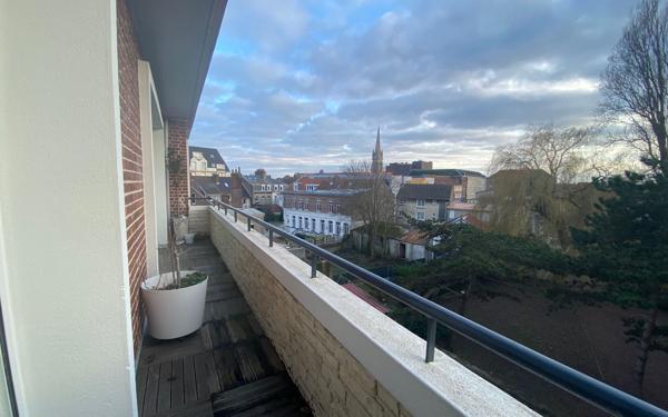 Appartement à louer    3 pièces • 102,27 m2 Calais