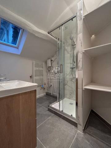Appartement 1 pièce à louer à Poissy - 620€ CC Loyer 620 €/mois charges comprises **  - Référence  9020