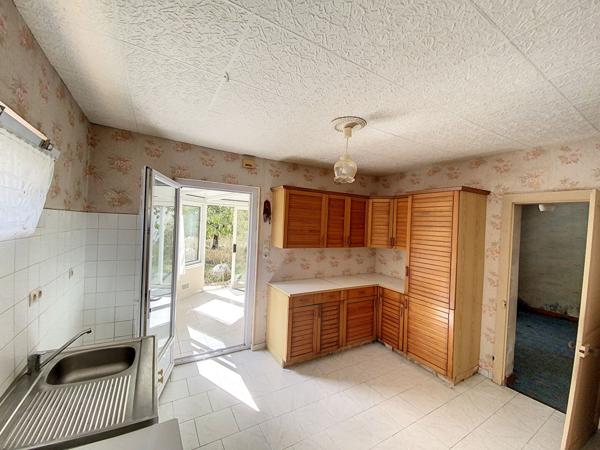 A VENDRE - Maison et Terrain - Avrille - Acces Tramway !