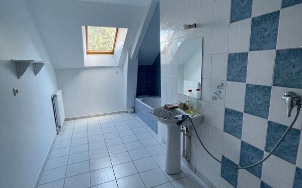 Appartement à louer    4 pièces • 123 m2 Limoges