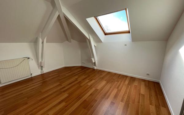 Appartement à louer    4 pièces • 123 m2 Limoges