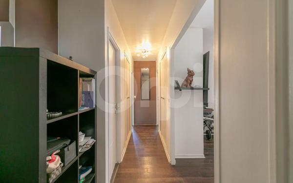 Appartement à vendre    4 pièces • 73,90 m2 Paris 11