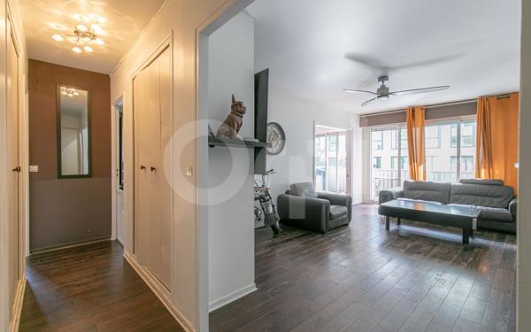 Appartement à vendre    4 pièces • 73,90 m2 Paris 11