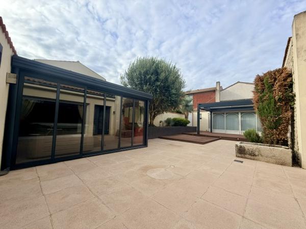 PROCHE ILE DE RE – QUARTIER LALEU