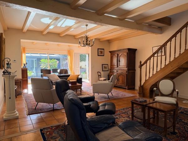 PROCHE ILE DE RE – QUARTIER LALEU