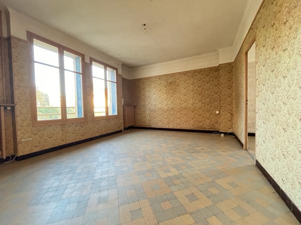 Marseille (13015) Maison T4 de 75 m2 avec jardin de 250m2 et garage