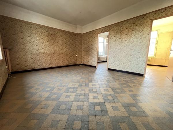 Marseille (13015) Maison T4 de 75 m2 avec jardin de 250m2 et garage