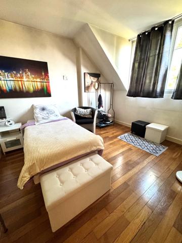 Colombe Meulière , quartier des Vallées