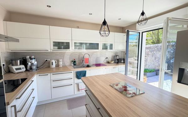 Maison à vendre    6 pièces •  Vernouillet