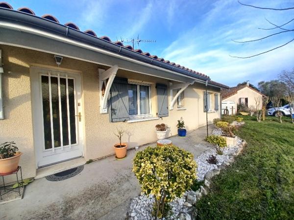 33440 - Maison Ambares Et Lagrave 5 pièces 100 m² A VENDRE 