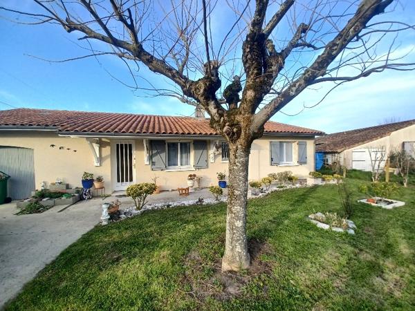33440 - Maison Ambares Et Lagrave 5 pièces 100 m² A VENDRE 