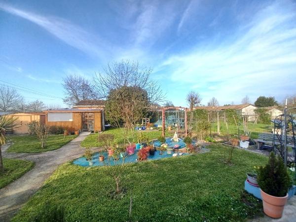 33440 - Maison Ambares Et Lagrave 5 pièces 100 m² A VENDRE 