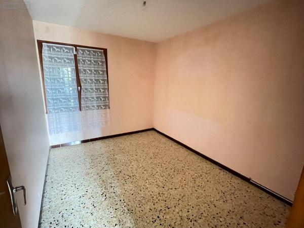 Maison individuelle à vendre à Manosque dans les Alpes-de-Haute-Provence (04100), ref : 025/1897